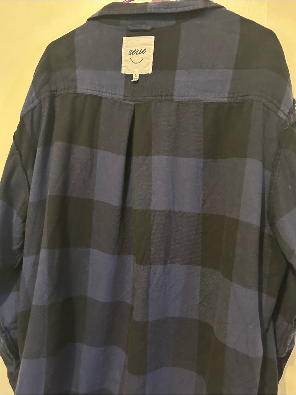 NWOT aerie Navy and Black Oversized Flannel Shirt Sz L. Plaid Button-Down - Picture 6 of 10